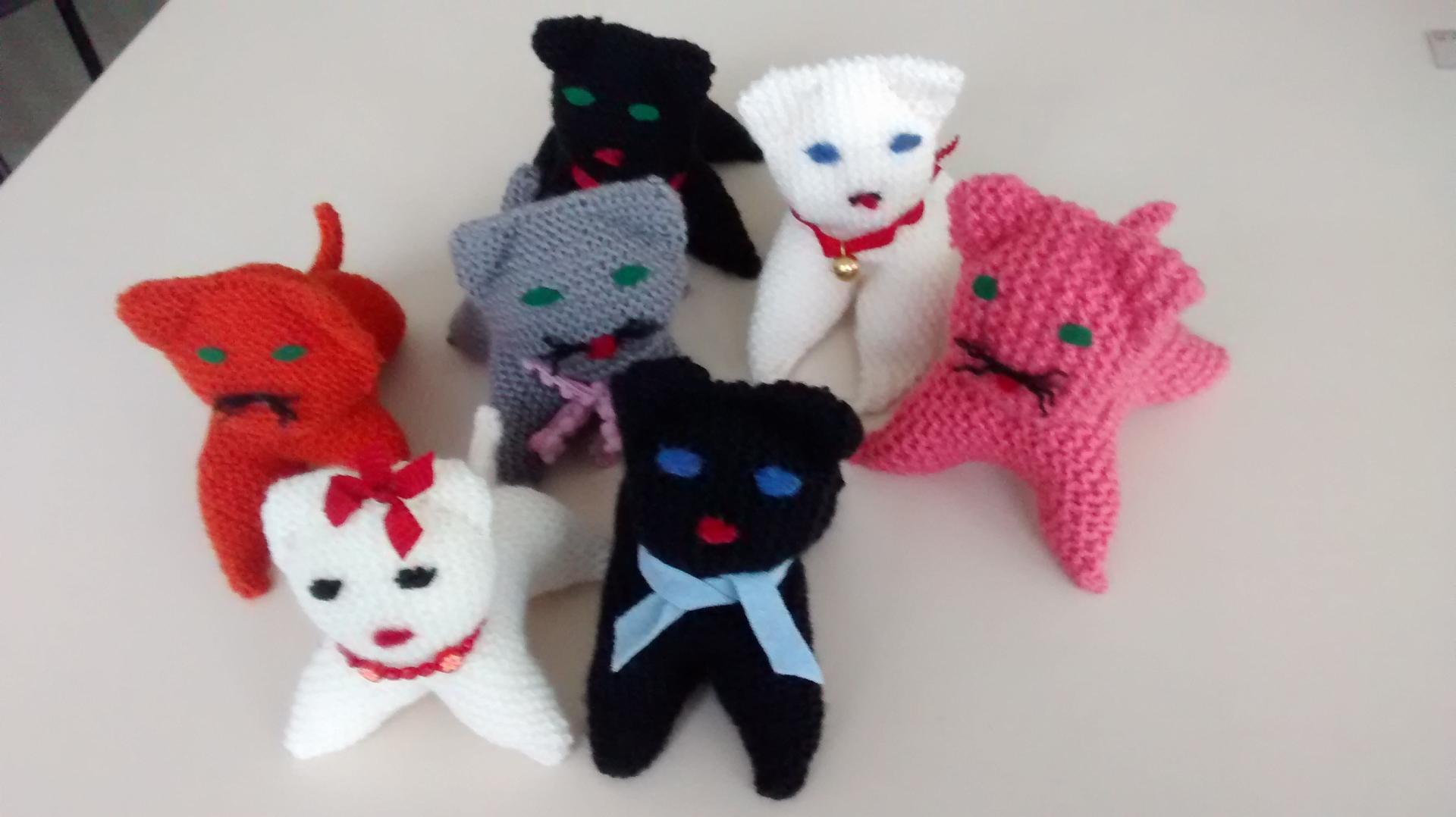 atelier tricot les jolis petits chats