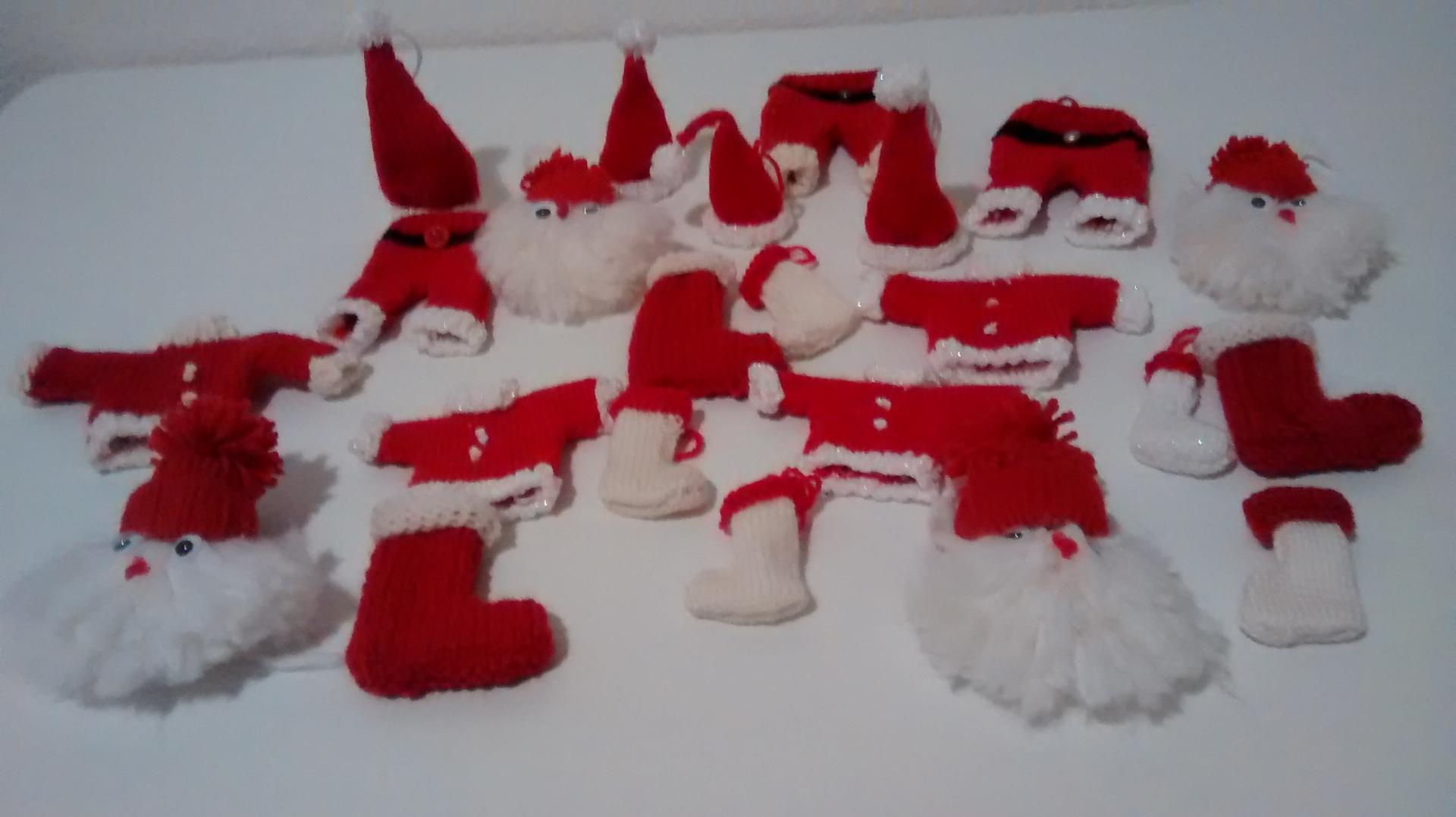 atelier tricot: cette année le père Noël n'aura pas froid