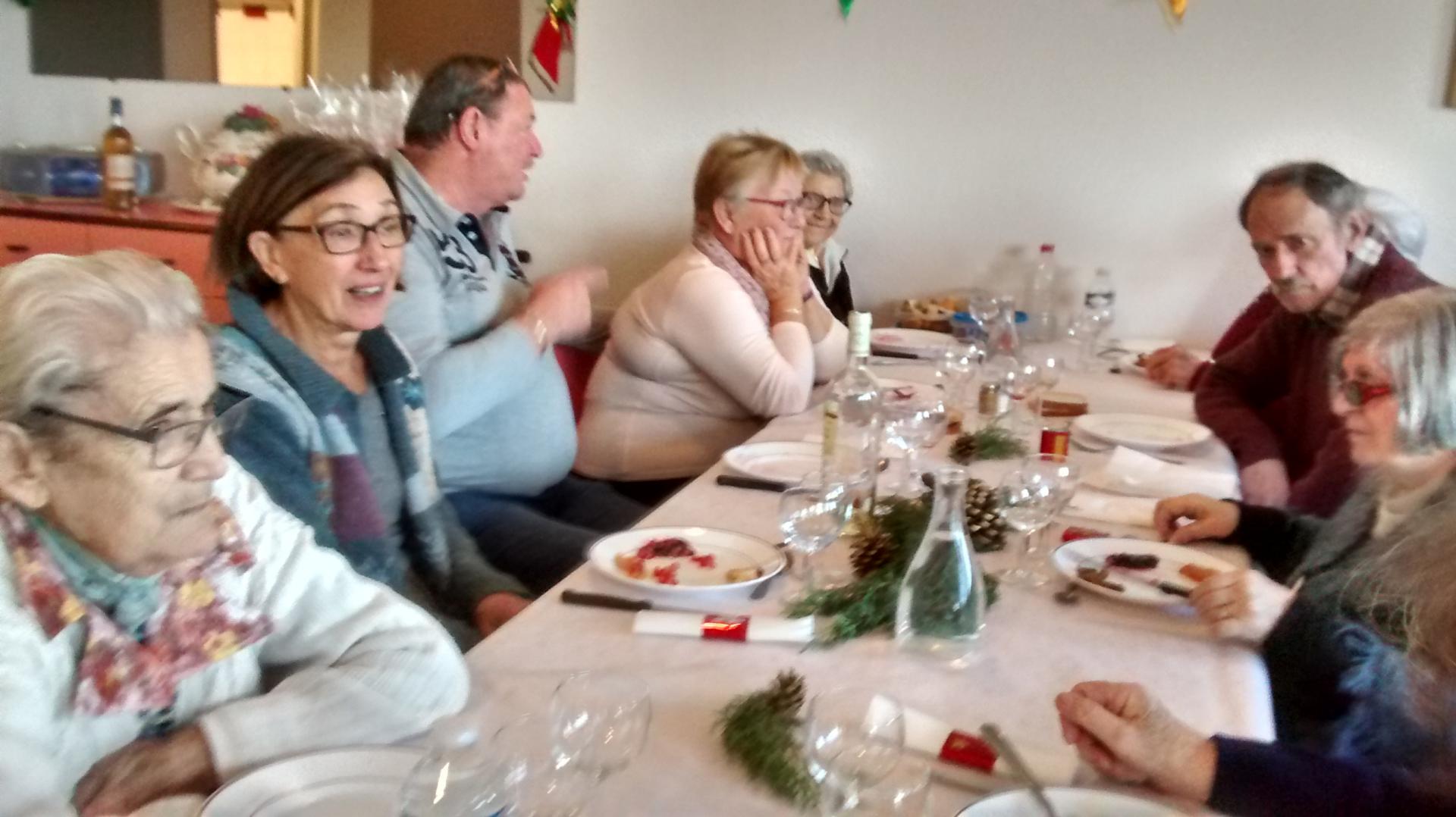 repas de Noël avec Abzac Solidarité